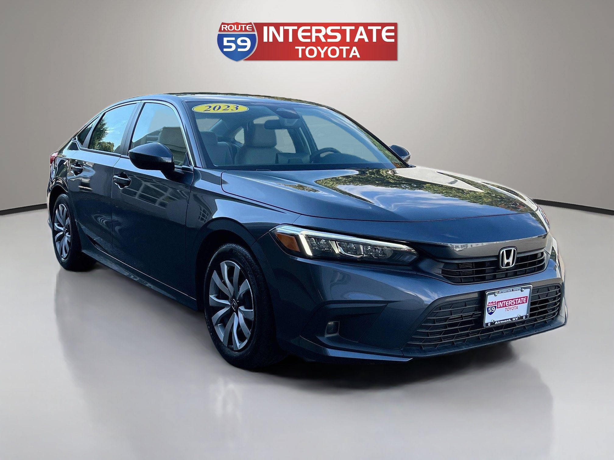Used 2023 Honda Civic LX image 1