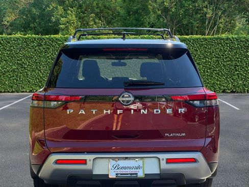 Used 2022 Nissan Pathfinder Platinum w/ Cargo Package FWD image 5