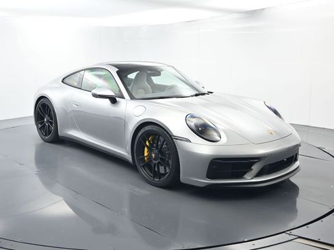 Certified 2024 Porsche 911 GT3 RS image 17