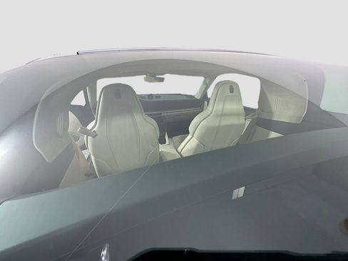 Used 2021 Porsche 911 Targa 4S image 22