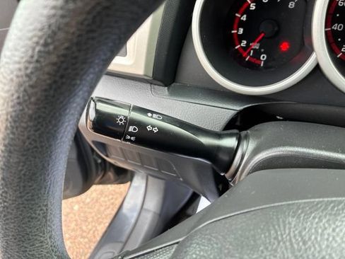 Used 2009 Toyota Matrix w/ PWR Pkg FWD image 21