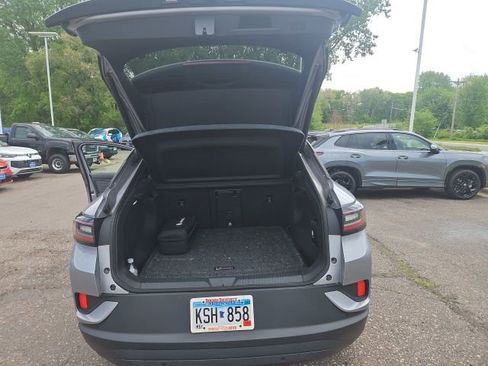 Used 2023 Volkswagen ID.4 Pro S AWD/4WD image 9