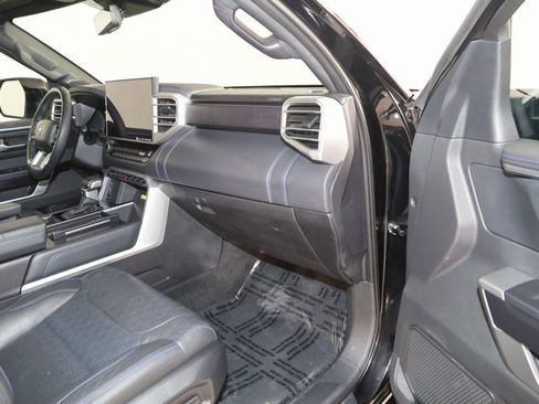 Used 2024 Toyota Tundra Platinum image 45