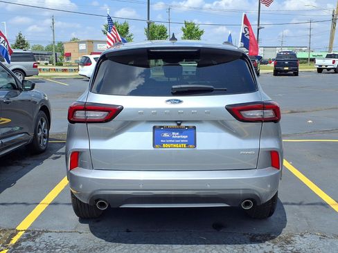 Certified 2024 Ford Escape ST-Line w/ Tech Pack #1 AWD/4WD image 23