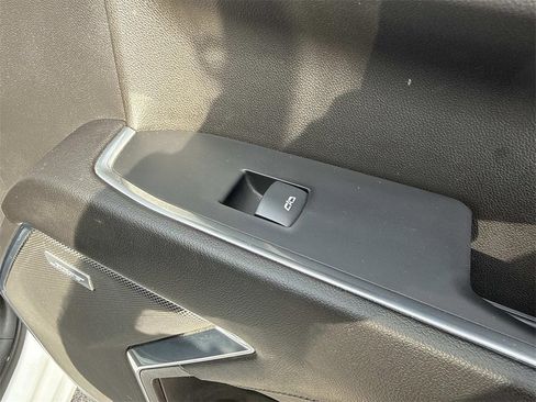 Used 2023 Chevrolet Silverado 1500 LTZ w/ LTZ Premium Package image 30