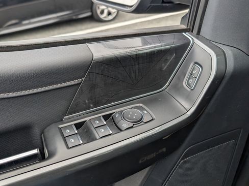 Certified 2022 Ford F150 XLT w/ Equipment Group 302A High image 19