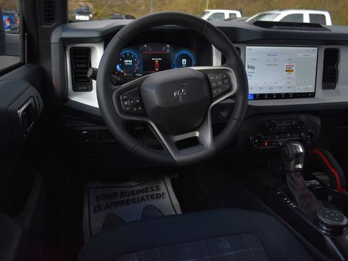 New 2025 Ford Bronco Heritage Edition image 16