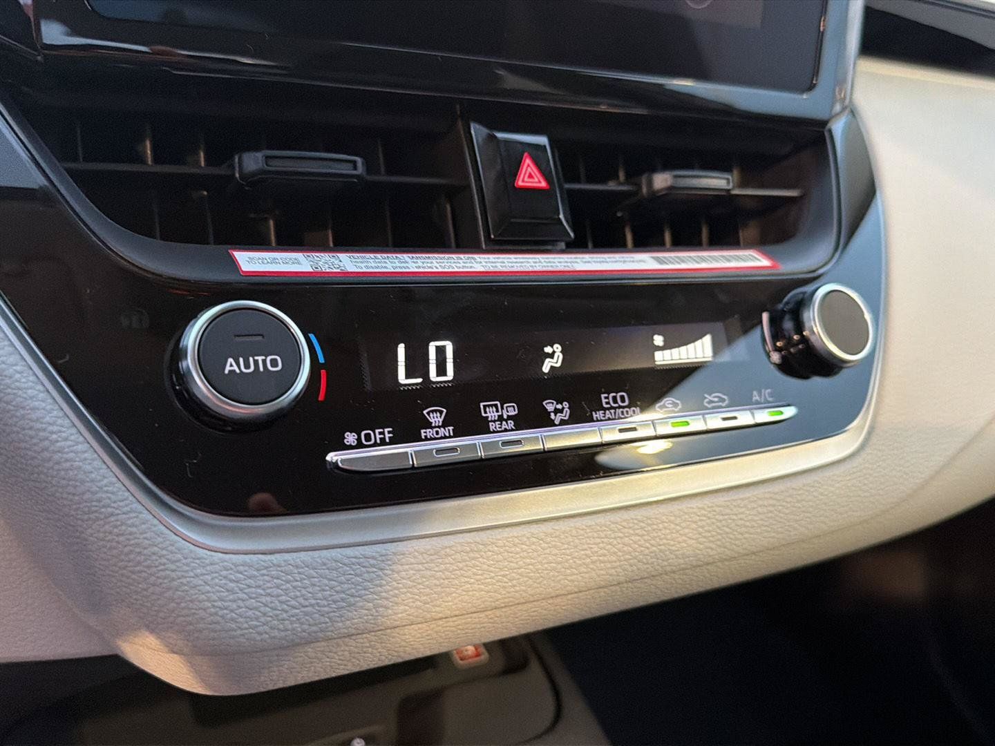 New 2026 Toyota Corolla LE w/ LE Premium Package FWD image 24