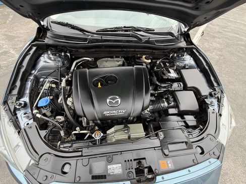 Used 2015 MAZDA MAZDA3 i Sport FWD image 25
