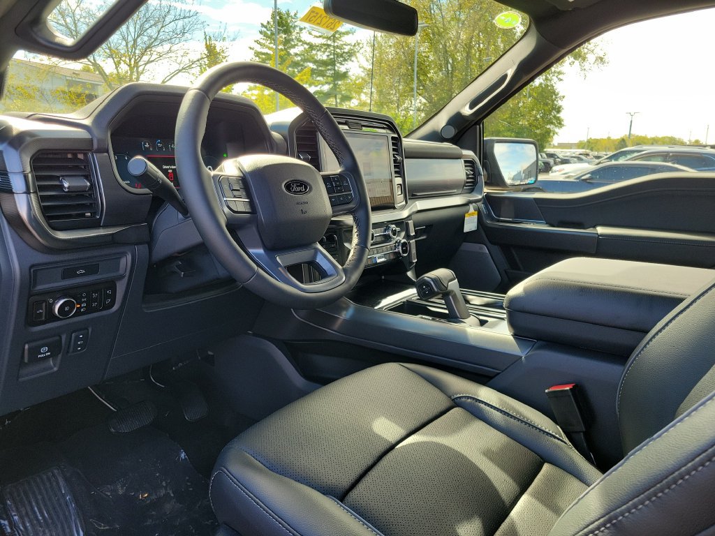 New 2026 Ford F150 Lariat w/ Equipment Group 501A Mid AWD/4WD image 21