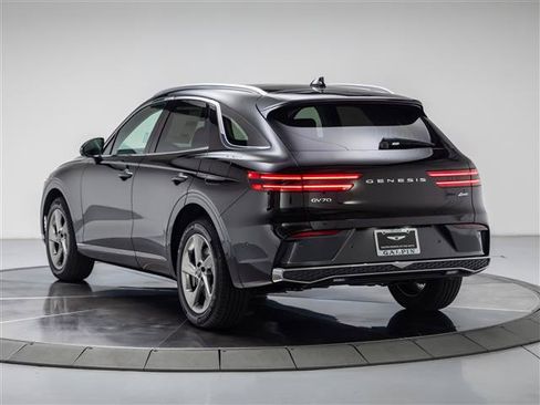 New 2026 Genesis GV70 2.5T Advanced AWD/4WD image 3