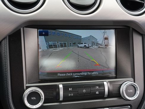 Used 2022 Ford Mustang Premium image 33