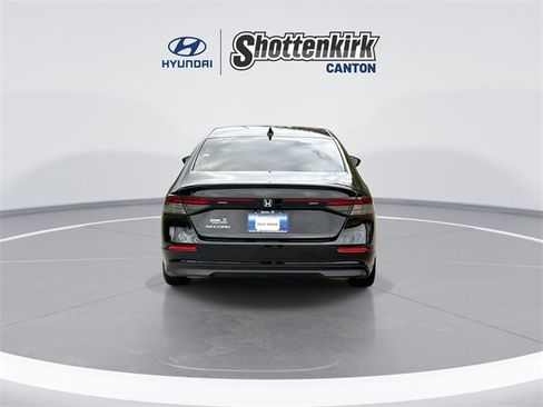 Used 2024 Honda Accord LX image 7