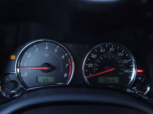 Used 2012 Toyota Corolla S image 22