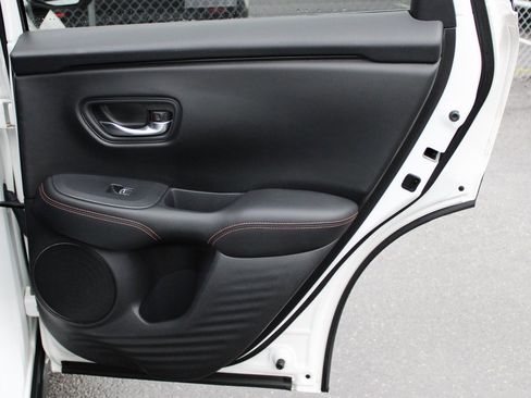 Used 2023 Honda HR-V Sport image 15