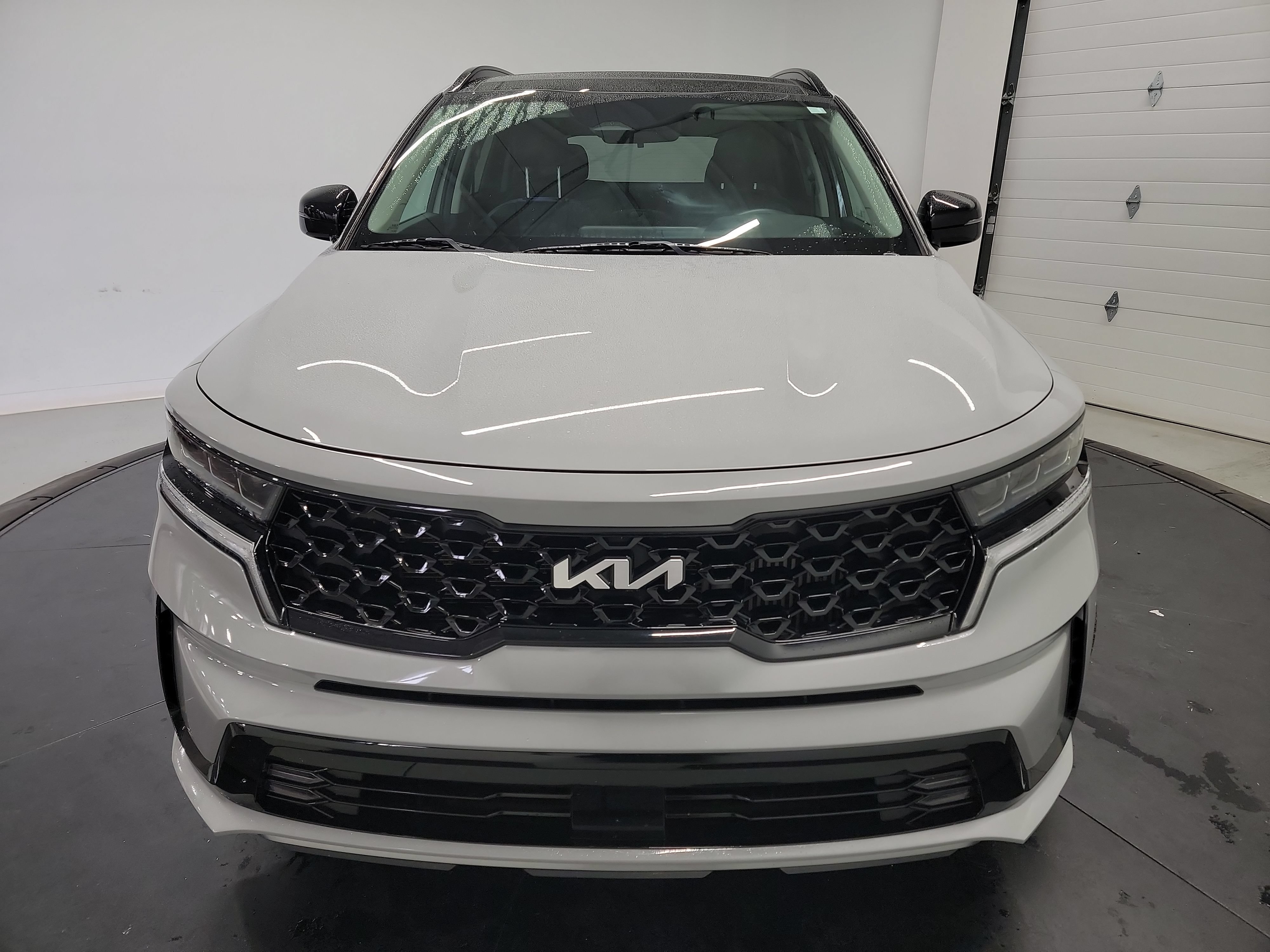 Used 2022 Kia Sorento SX FWD image 2