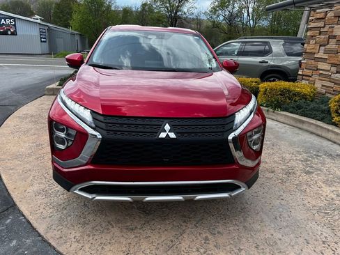 Used 2025 Mitsubishi Eclipse Cross SE AWD/4WD image 2
