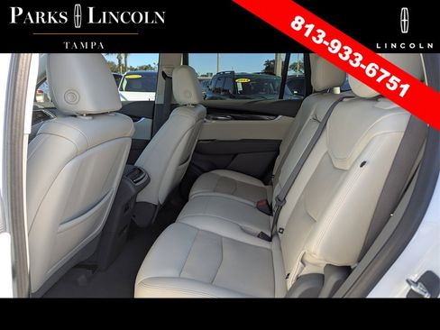 Used 2023 Cadillac XT6 Premium Luxury w/ Technology Package image 11