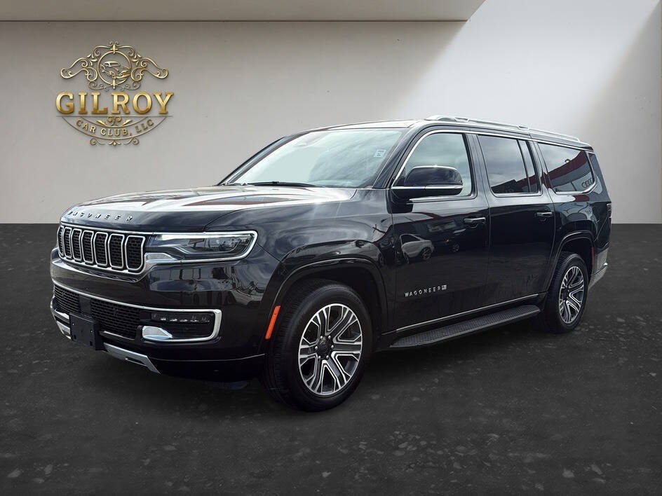 Used 2024 Jeep Wagoneer L Series II w/ Flexible Seating Group AWD/4WD image 1