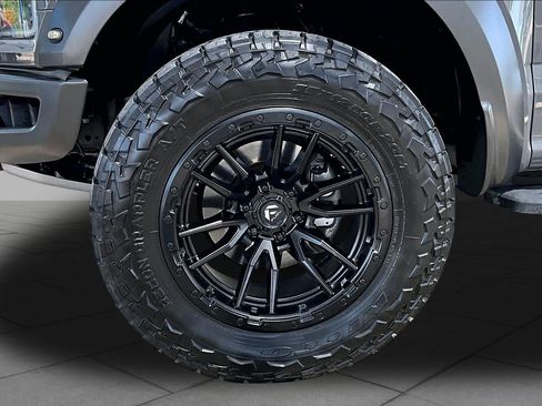 Used 2020 Ford F150 Raptor w/ Equipment Group 802A Luxury AWD/4WD image 11