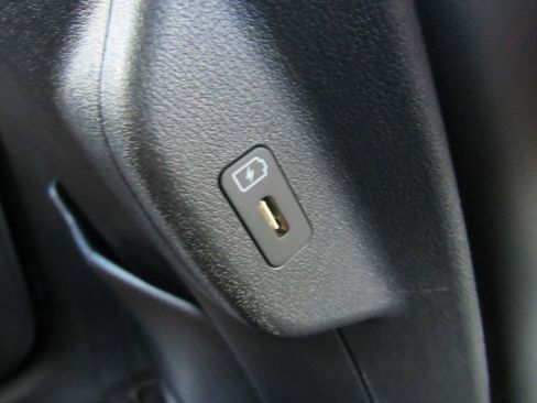 Used 2023 Kia Niro EX Touring image 35