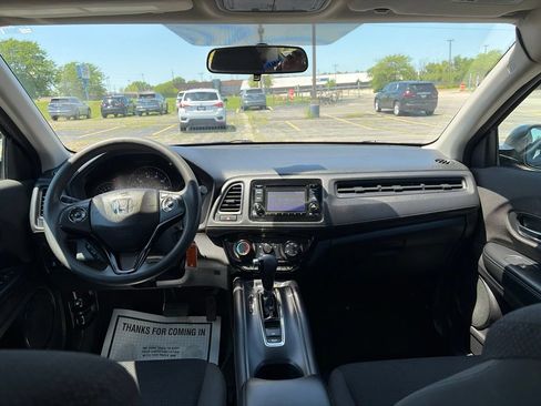 Used 2019 Honda HR-V LX image 20