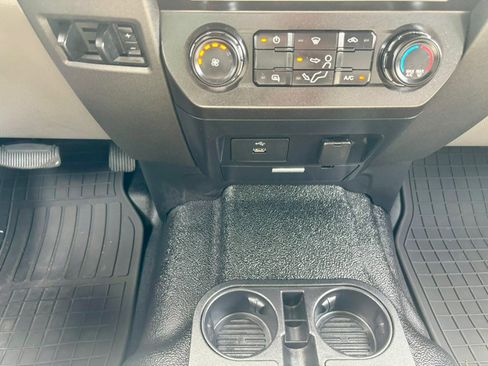 Used 2017 Ford F250 XL w/ STX Appearance Package AWD/4WD image 23