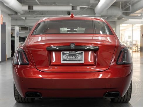 Used 2025 Rolls-Royce Ghost Black Badge image 7