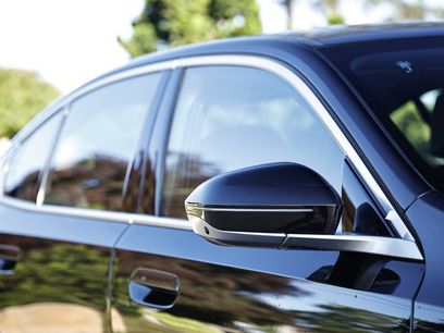 New 2027 BMW 530i xDrive w/ Premium Package