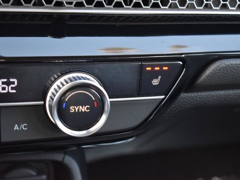 Used 2024 Honda Civic EX-L image 26