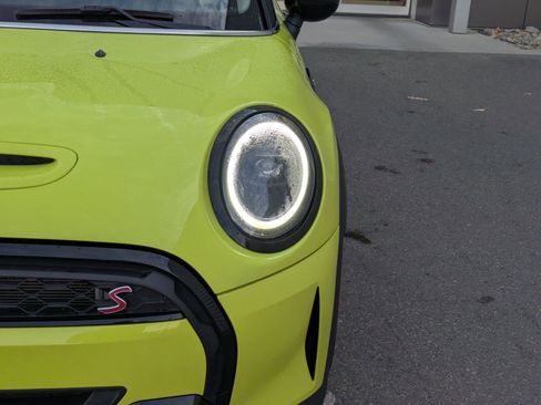 Used 2023 MINI Cooper S image 9
