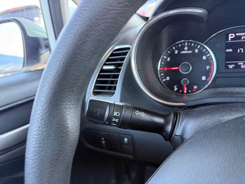 Used 2017 Kia Forte LX image 23