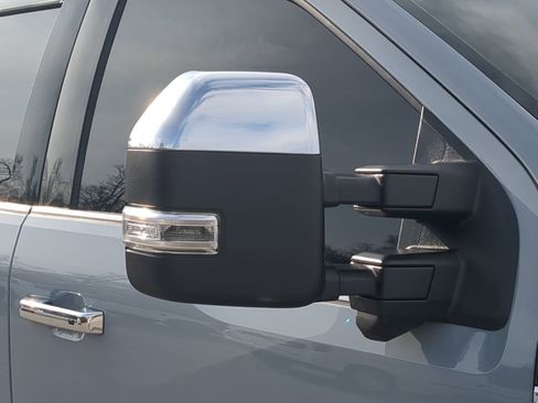 Certified 2024 Ford F450 Platinum w/ FX4 Off-Road Package image 10