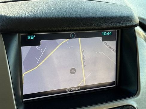 Used 2018 GMC Yukon XL Denali w/ Open Road Package image 17