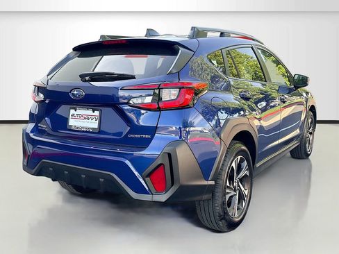 Used 2025 Subaru Crosstrek 2.0i Premium AWD/4WD image 7