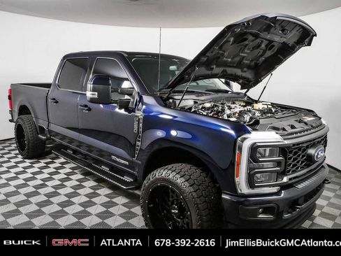 Used 2023 Ford F250 Lariat w/ Sport Appearance Package AWD/4WD image 33