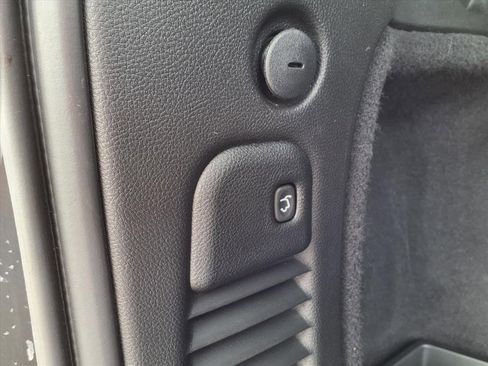 Used 2024 Dodge Durango R/T w/ Tow 'N Go Package image 8