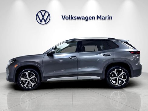New 2026 Volkswagen Tiguan SE AWD/4WD image 2