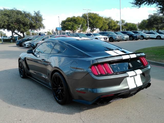 Used 2016 Ford Mustang Shelby GT350 w/ Technology Package RWD image 10