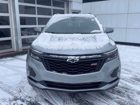 Used 2024 Chevrolet Equinox RS w/ RS Leather Package image 8