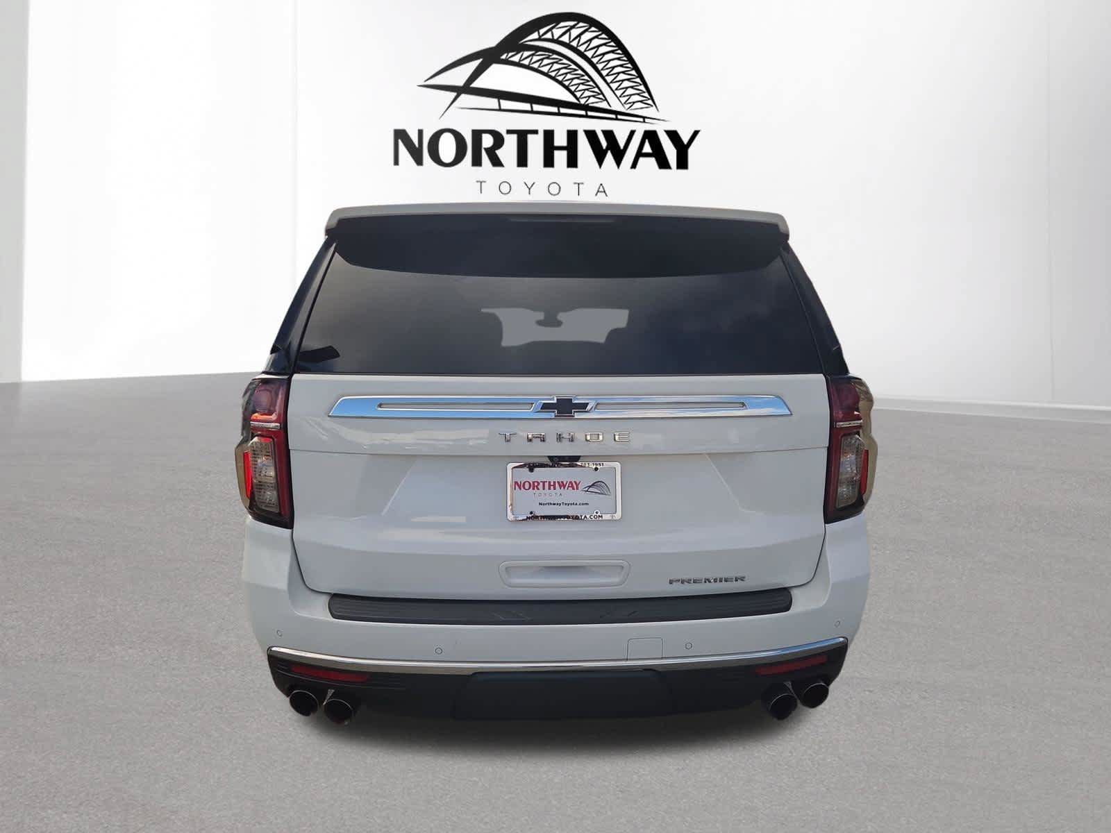 Used 2021 Chevrolet Tahoe Premier w/ Premium Package AWD/4WD image 4