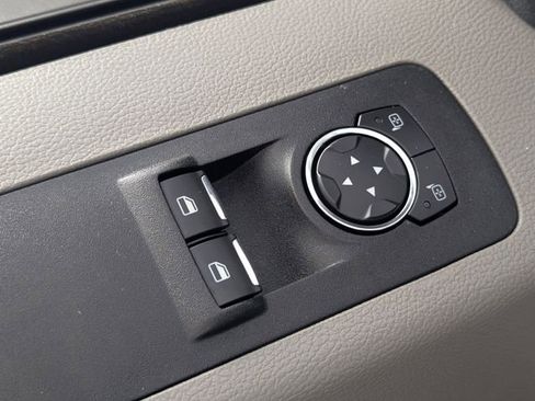 Used 2019 Ford F150 XL w/ Equipment Group 101A Mid RWD image 12