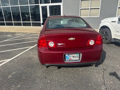 Used 2010 Chevrolet Malibu LT w/ HFV6 Engine Package FWD image 8