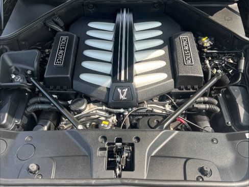 Used 2016 Rolls-Royce Wraith image 26