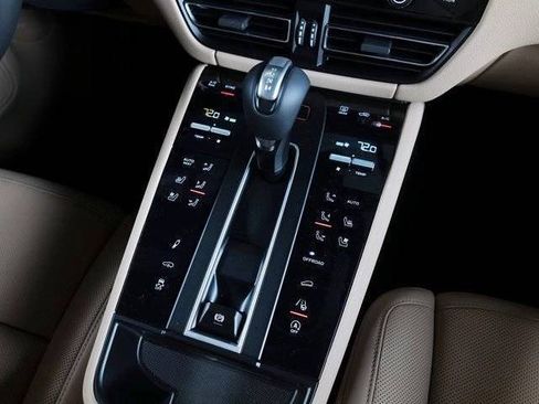 New 2026 Porsche Macan S AWD/4WD image 16