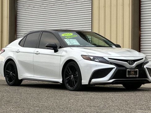 Used 2023 Toyota Camry XSE w/ Navigation Package image 8
