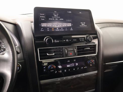 Used 2023 Nissan Armada Platinum w/ Captain's Chairs Package image 5