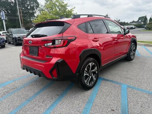 Used 2024 Subaru Crosstrek 2.0i Premium AWD/4WD image 6