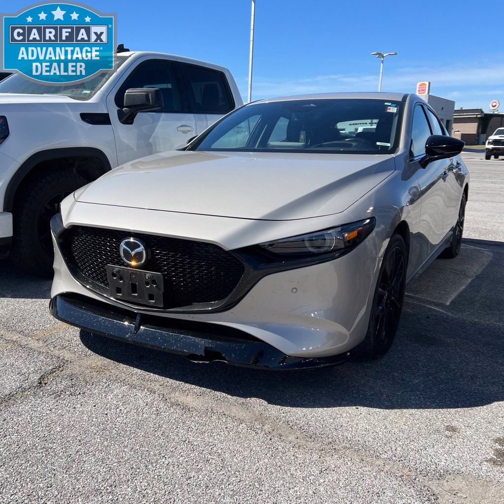Used 2024 MAZDA MAZDA3 Hatchback w/Premium Plus Pkg AWD/4WD image 3
