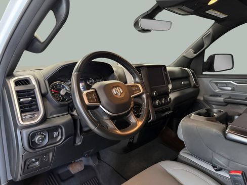Used 2021 RAM 1500 Big Horn AWD/4WD image 12